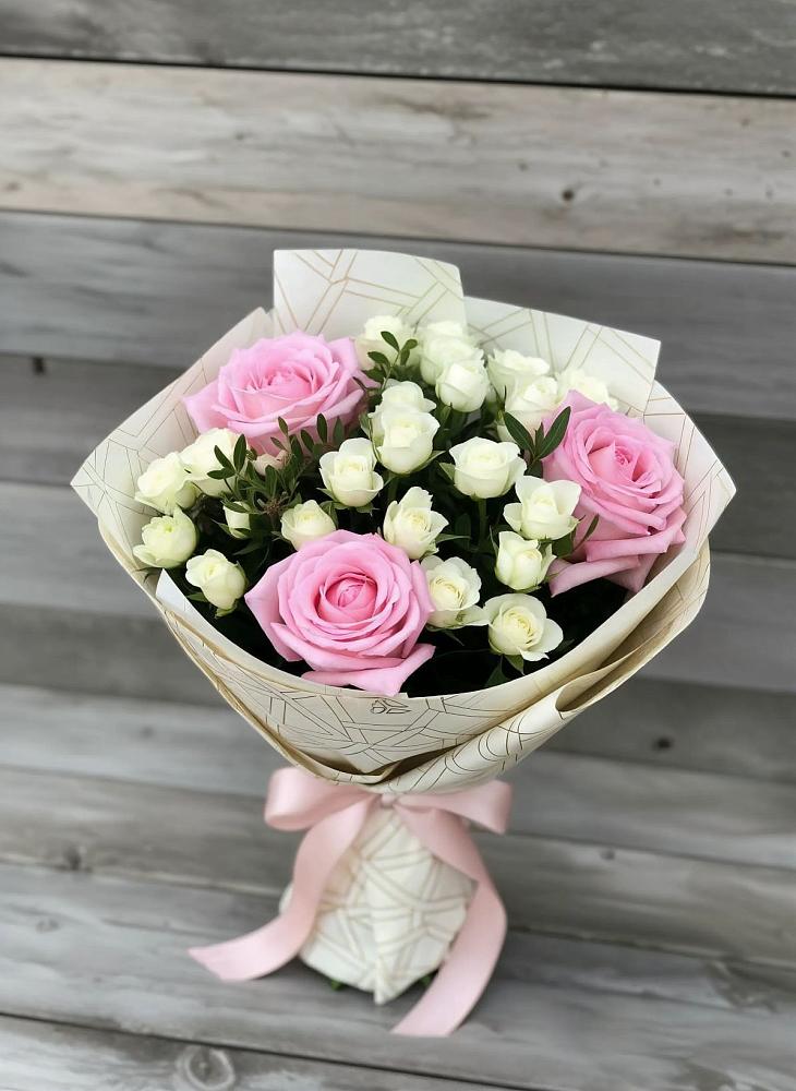 Букет цветов из: Розы в Ассиновской