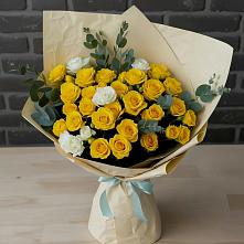 Букет цветов из:  Розы в Ассиновской