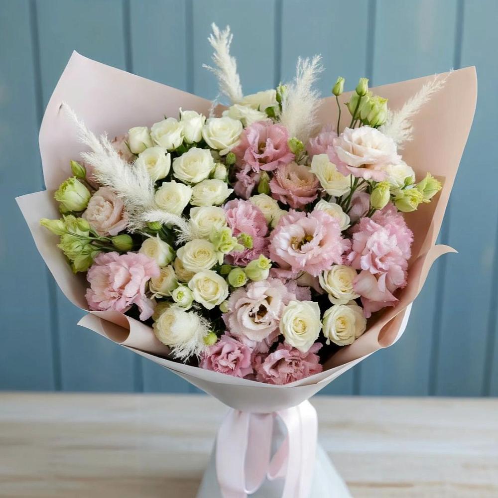 Букет цветов из: Альстромерии и Розы в Ассиновской