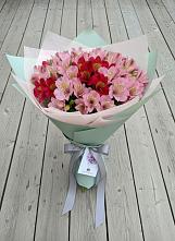 Букет цветов из:  Альстромерии в Ассиновской