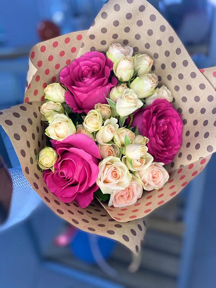 Букет цветов из: Розы в Ассиновской