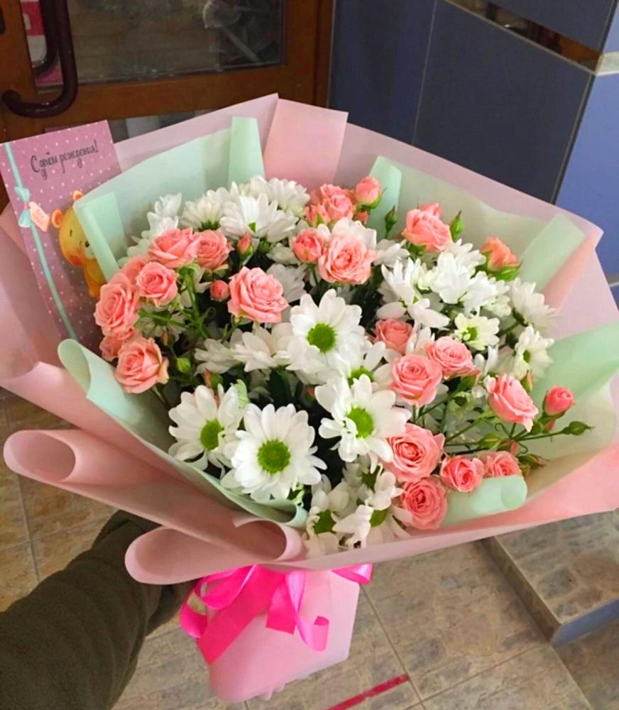 Букет цветов из: Розы и Хризантемы в Ассиновской