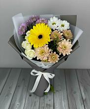 Букет цветов из:  Розы, Герберы и Хризантемы в Ассиновской