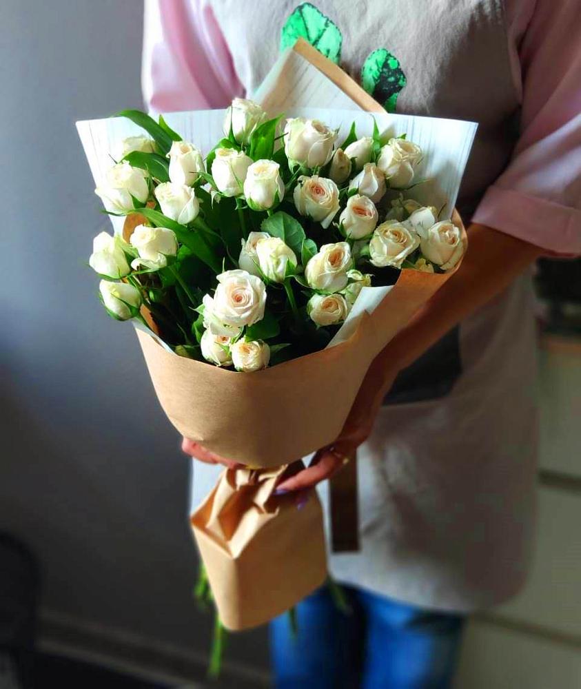 Букет цветов из: Розы в Ассиновской