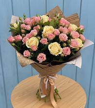 Букет цветов из:  Розы в Ассиновской