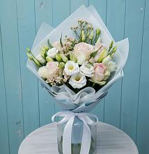 Букет цветов из:  Розы и Лизиантусы #REPLACE_PRED# Ассиновской