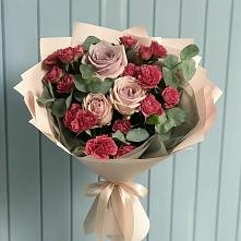 Букет цветов из:  Гвоздики и Розы #REPLACE_PRED# Ассиновской