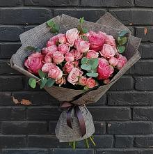 Букет цветов из:  Розы в Ассиновской